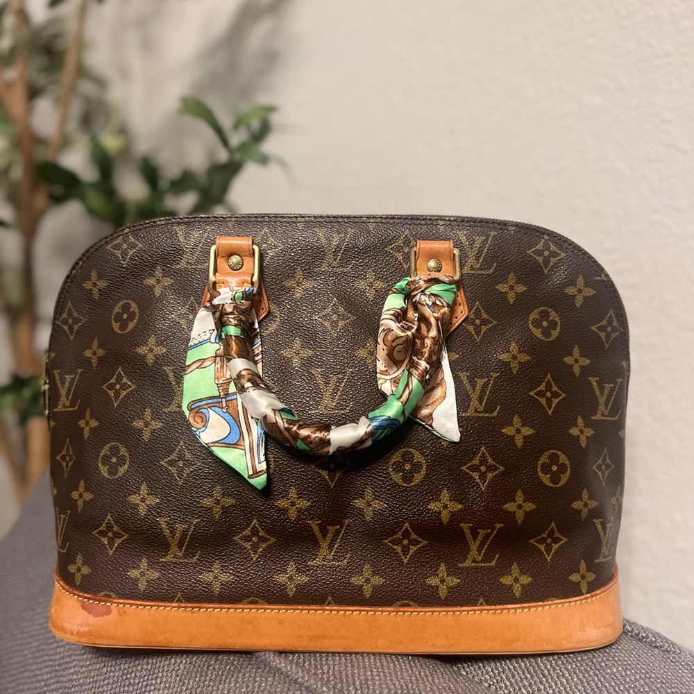Louis Vuitton Brown Monogram Handbag